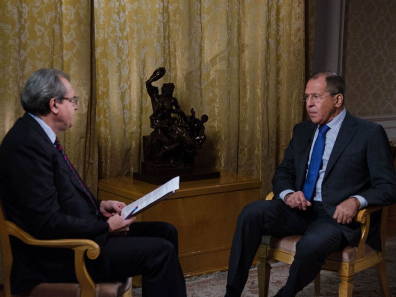 Лавров отметил, что отношения между странами нужно выстраивать "без детских обид"