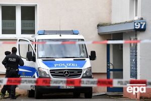 Подъезд дома в Хемнице, где обнаружили подпольную лабораторию