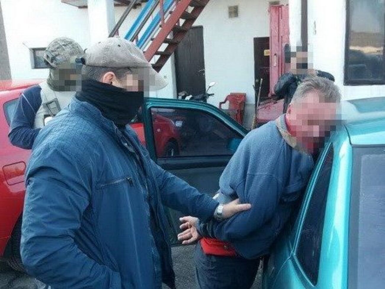 Агент ГРУ должен был предложить украинскому офицеру и его семье российское гражданство, а также деньги за информацию