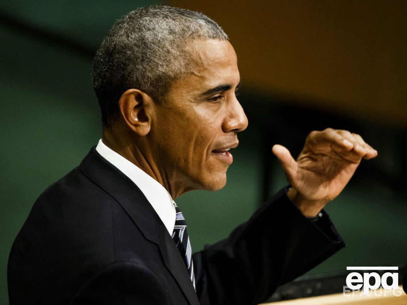 Обама раскритиковал Трампа за высказывания в адрес женщин