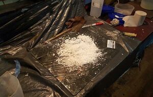 Некоторые наркотики злоумышленники изготавливали в собственной лаборатории