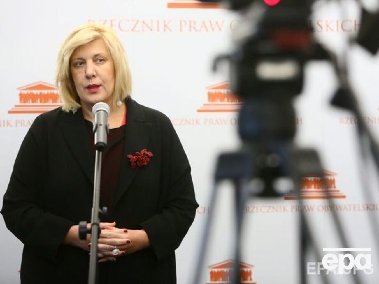 Миятович огорчена решением Аласании