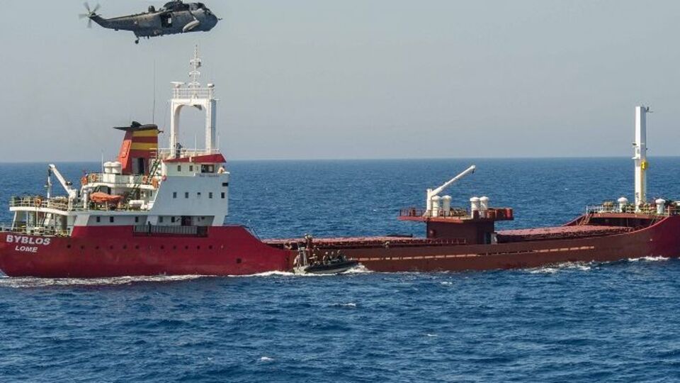 Первые патрули проведут три корабля НАТО и две подводные лодки