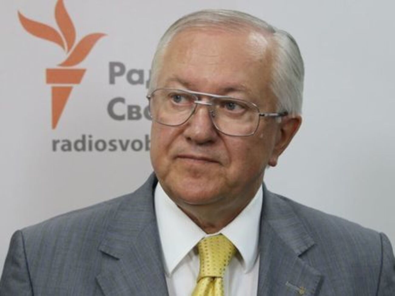 По словам Тарасюка, политика нынешнего руководства США по отношению к России "была никакой"