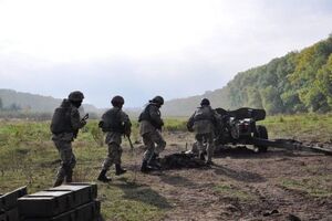 Поправка должна была помочь освободить от уголовной ответственности нескольких граждан Латвии, которые служили в Вооруженных силах Украины во время кризиса