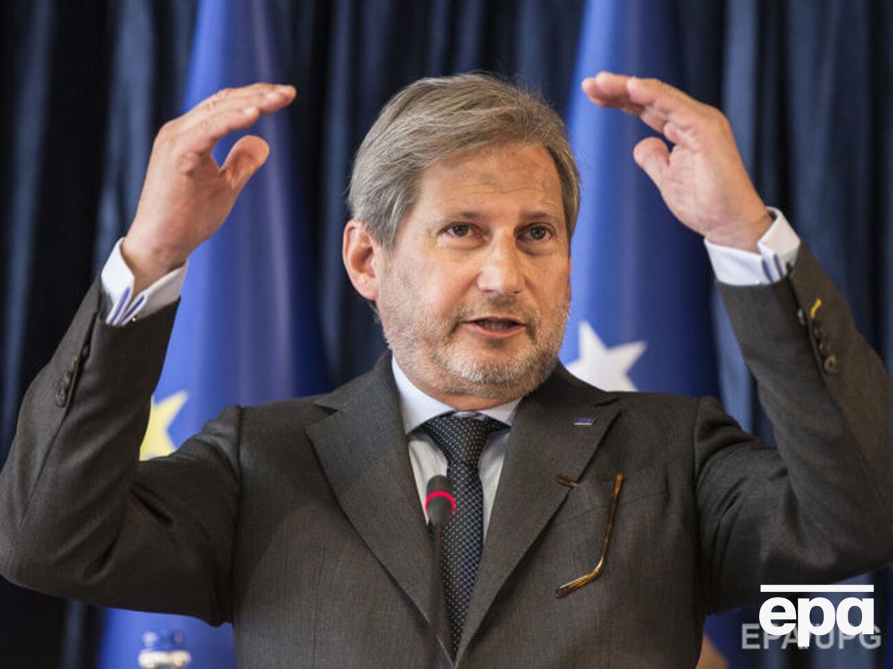 Хан заверил, что ЕС предоставит Украине безвизовый режим в ближайшие недели