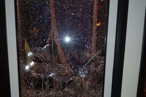 Заммера Днепра предположил, что по троллейбусам стреляли из пневматического оружия