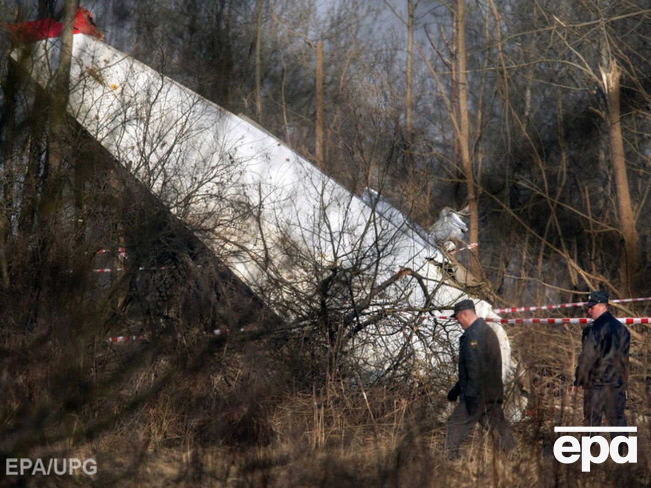 На борту разбившегося самолета находились президент Польши Лех Качиньский и его жена