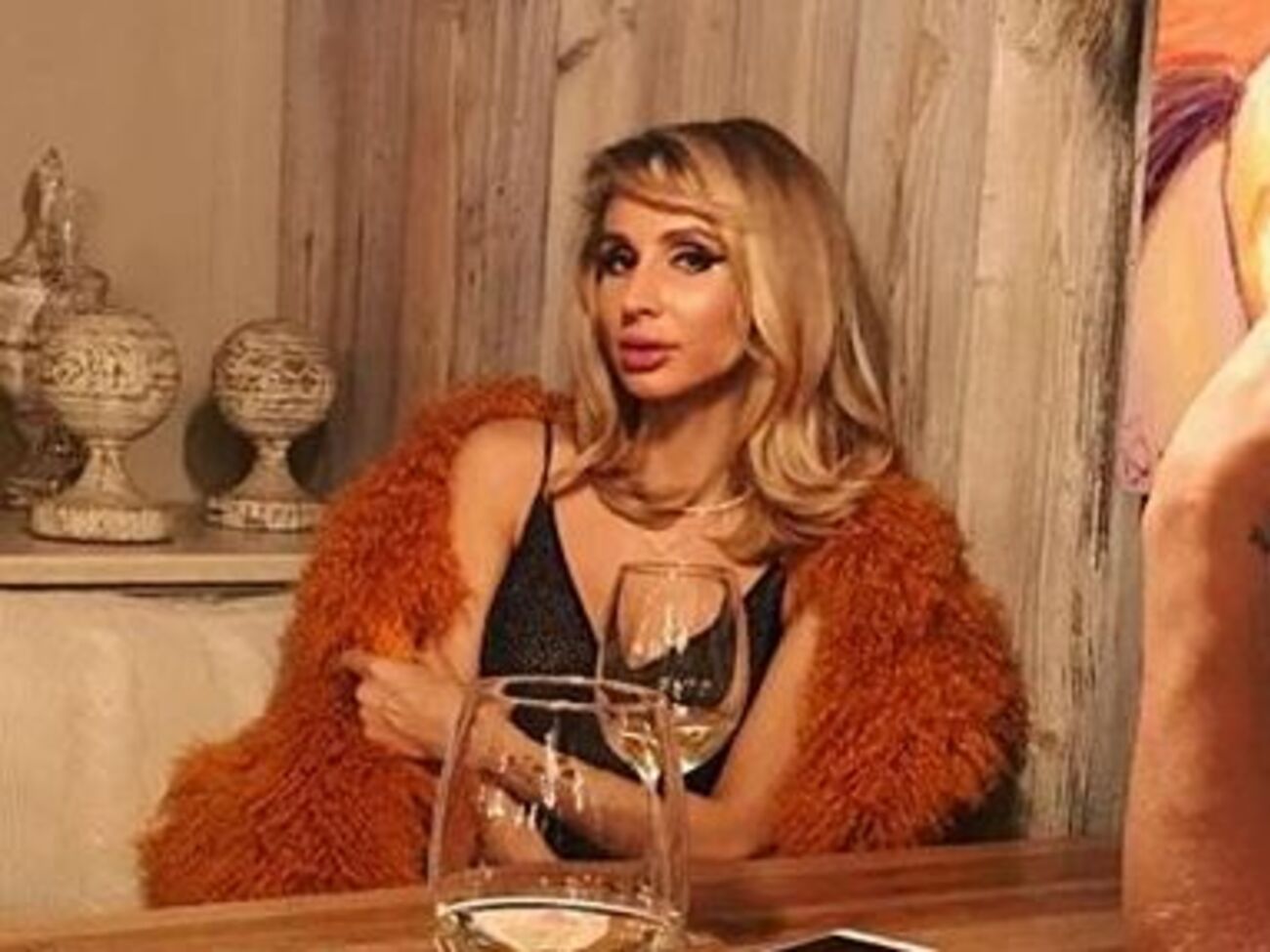 Loboda:&nbsp;Отправляю вам солнечную энергетику