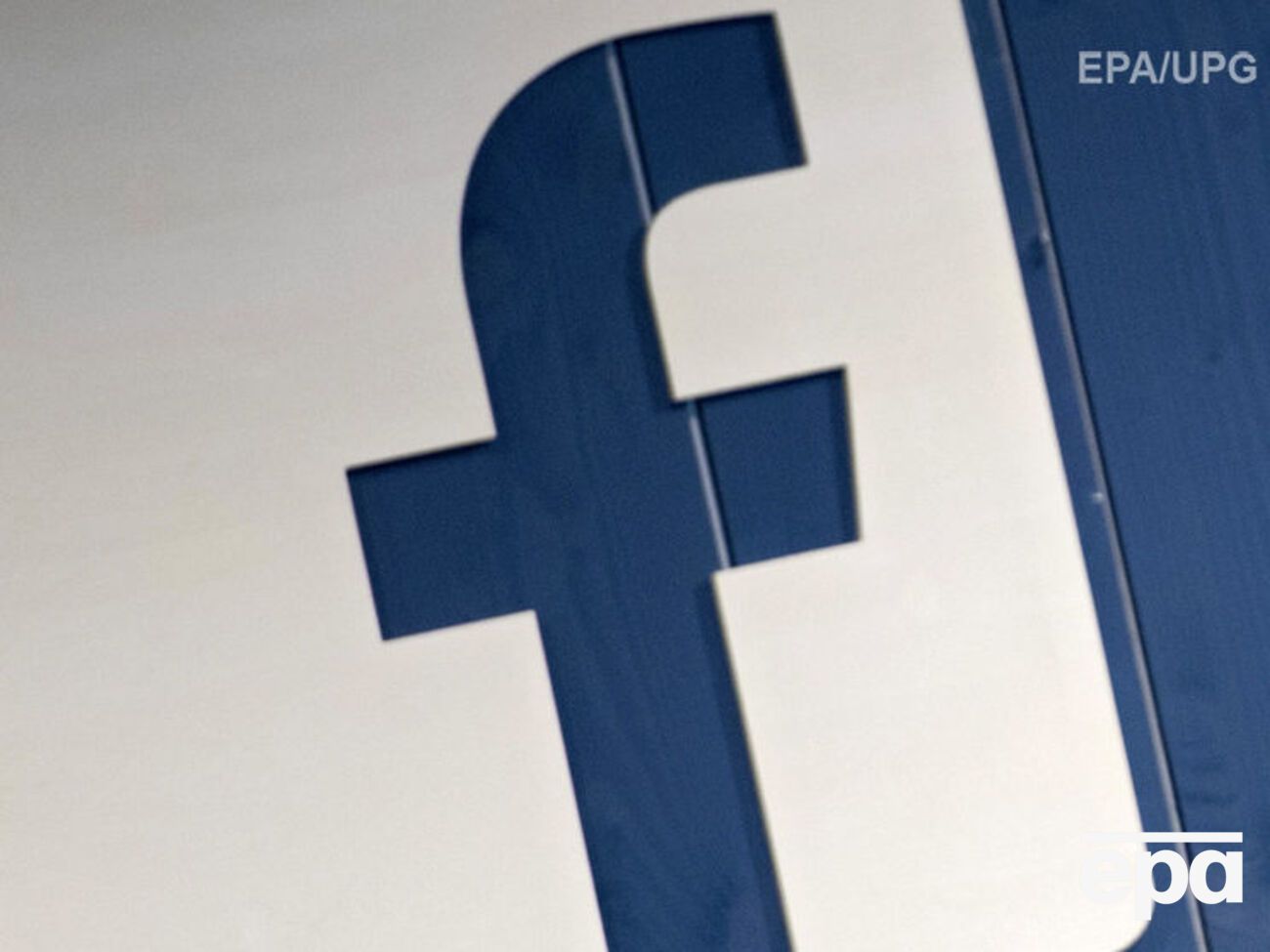 The Verge: Facebook подводит итоги одной из самых длинных недель в истории Америки и говорит каждому человеку, что он мертв