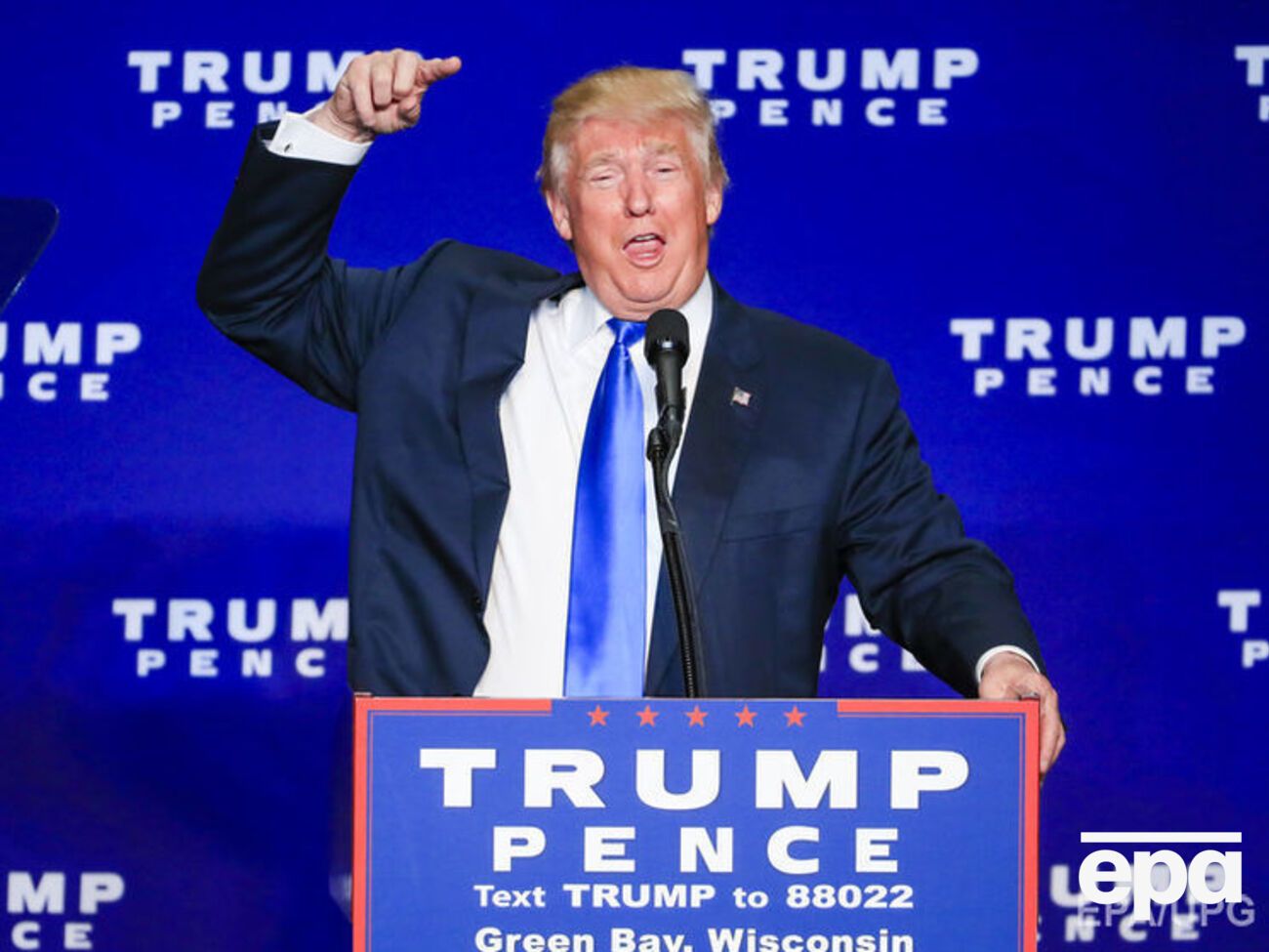 Трамп сказал, что теперь станет "более позитивным"