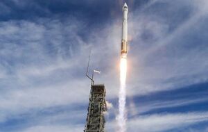 Взлет ракеты-носителя Atlas V