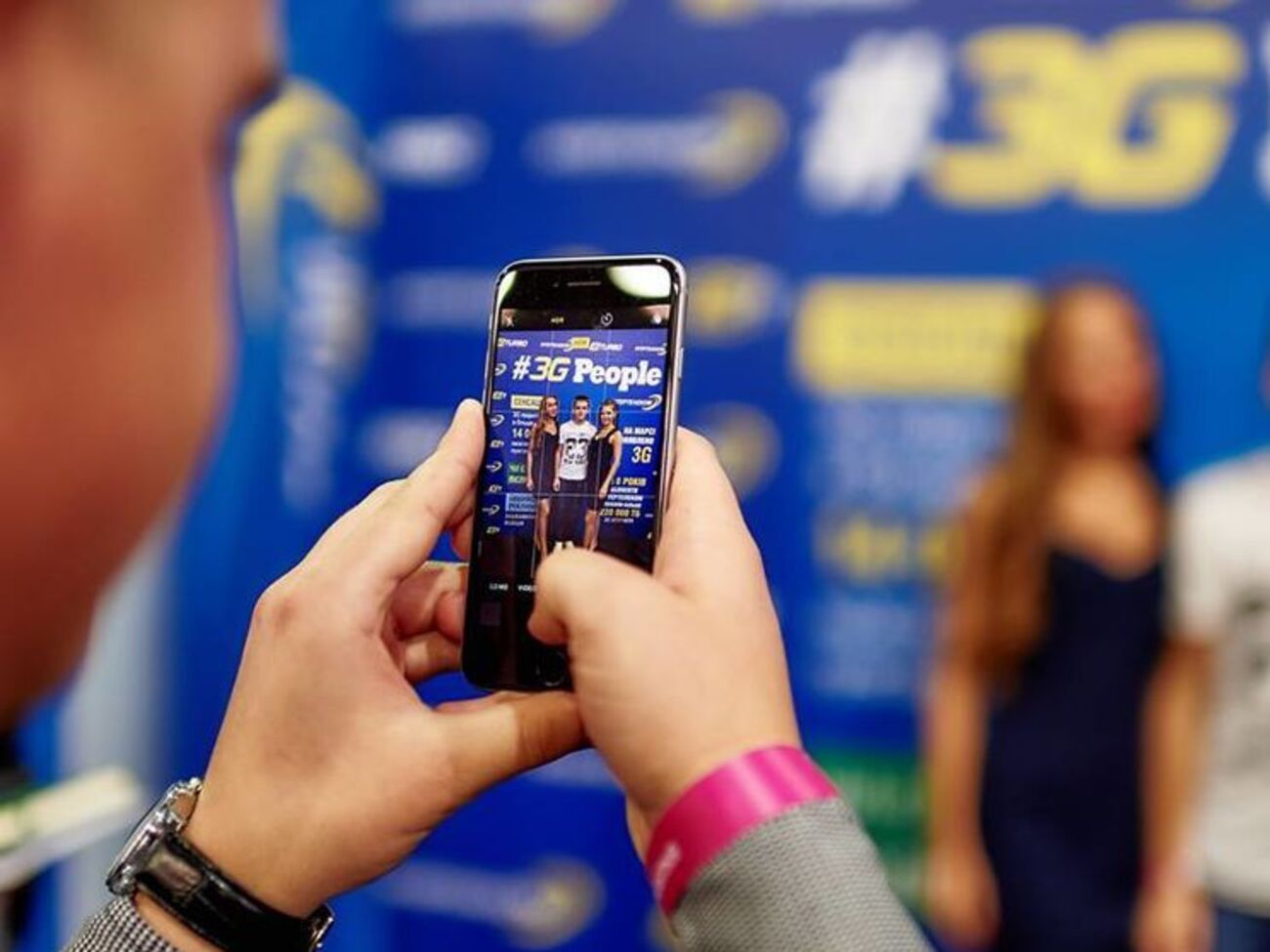 Поставщик интернет-услуг заявляет, что его серверы постоянно мониторят и без СБУ