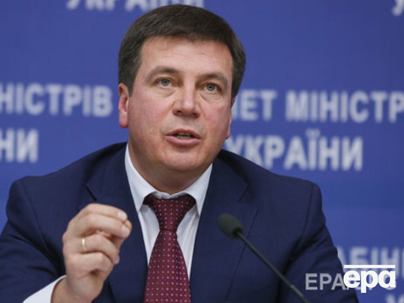 Зубко&nbsp;отметил, что к&nbsp;восстановлению энергоснабжения привлечены 192 бригады и около 900 работников облэнерго