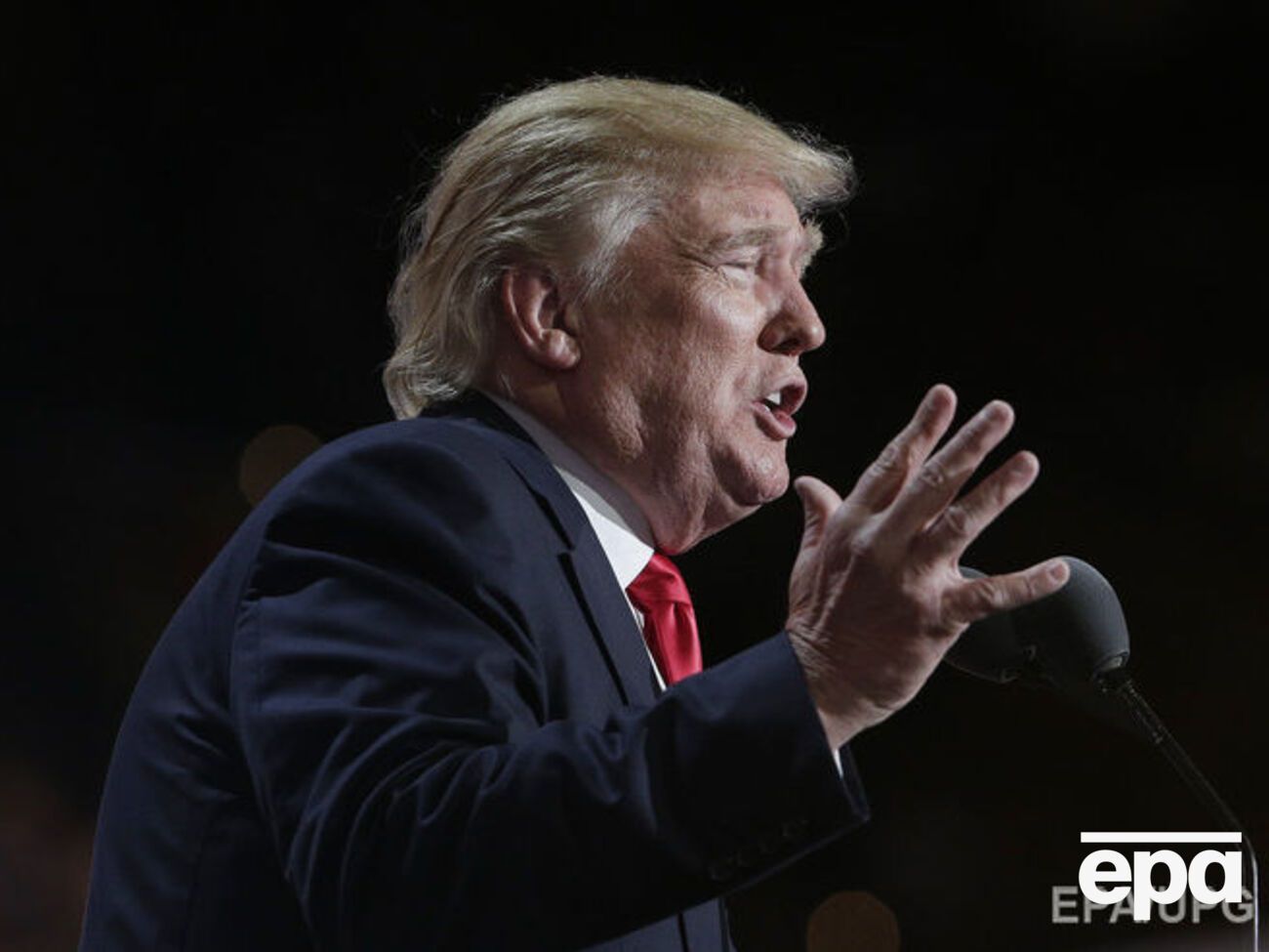 Казарин: Трамп – это идеальный украинский президент. Его тень маячит за спиной любых украинских досрочных выборов