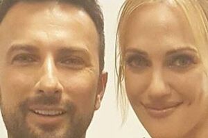 Таркан поделился снимком с Узерли