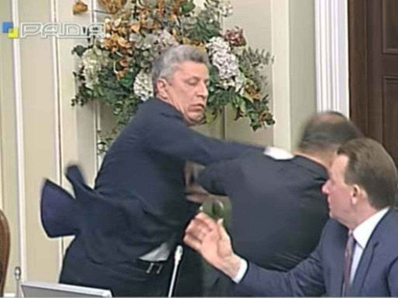 Бойко ударил Ляшко во время согласительного совета