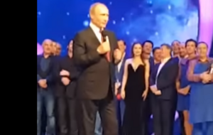 Путин выступил на юбилее КВН