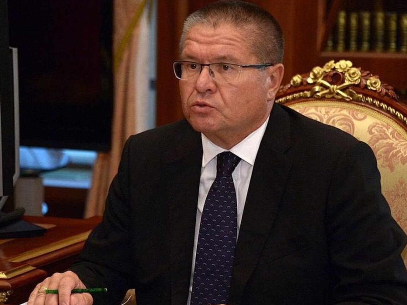 Суд изберет меру пресечения министру экономического развития РФ Улюкаеву