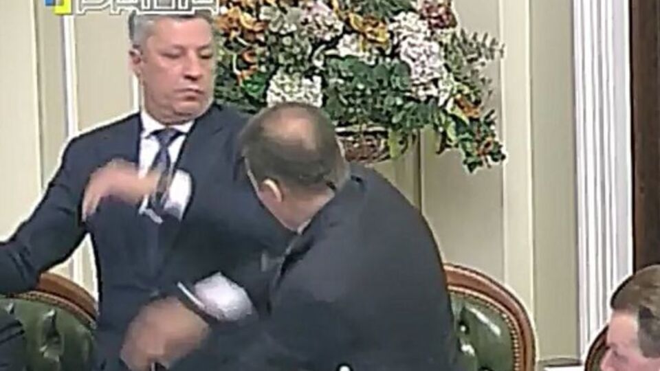 У регламентного комитета нет полномочий рассматривать драку Бойко и Ляшко