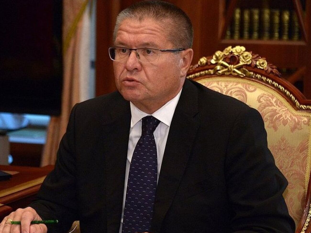 В Следкоме РФ заявляли, что 14 ноября Улюкаев получил взятку в размере $2 млн