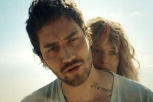 Rozhden: Клип на песню "Роса" – это захватывающая история, полная страстей