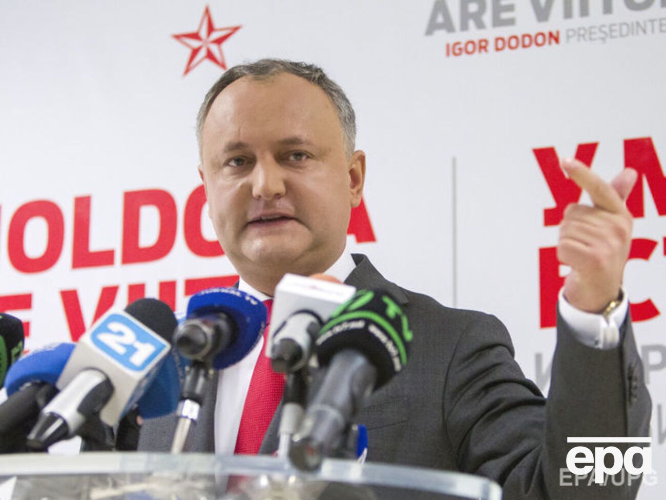 Додон заверил, что отношения Молдовы с ЕС остаются в силе