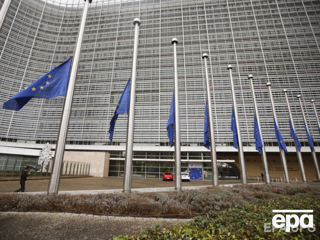 Евросоюз может ввести обязательный платеж в размере &euro;5 за въезд в Шенгенскую зону