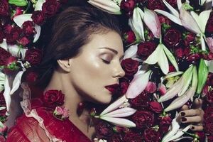 Тина Кароль обнародовала новую фотосессию