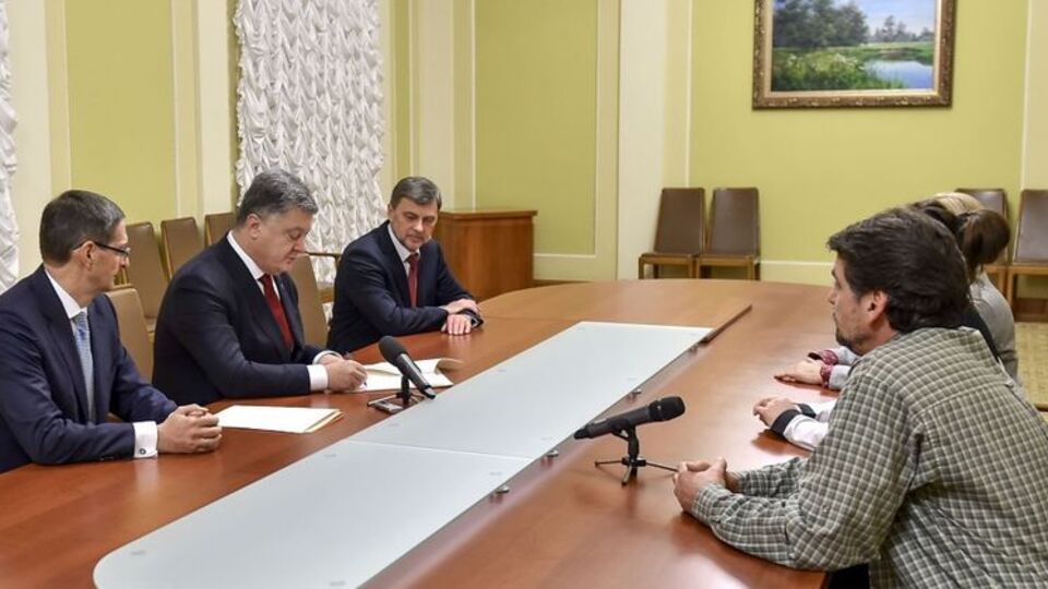 Президент встретился с представителями клиентов "Михайловского"