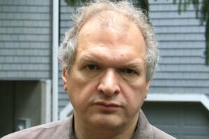 Фельштинский: Стоит ожидать радикального пересмотра политики США относительно Украины