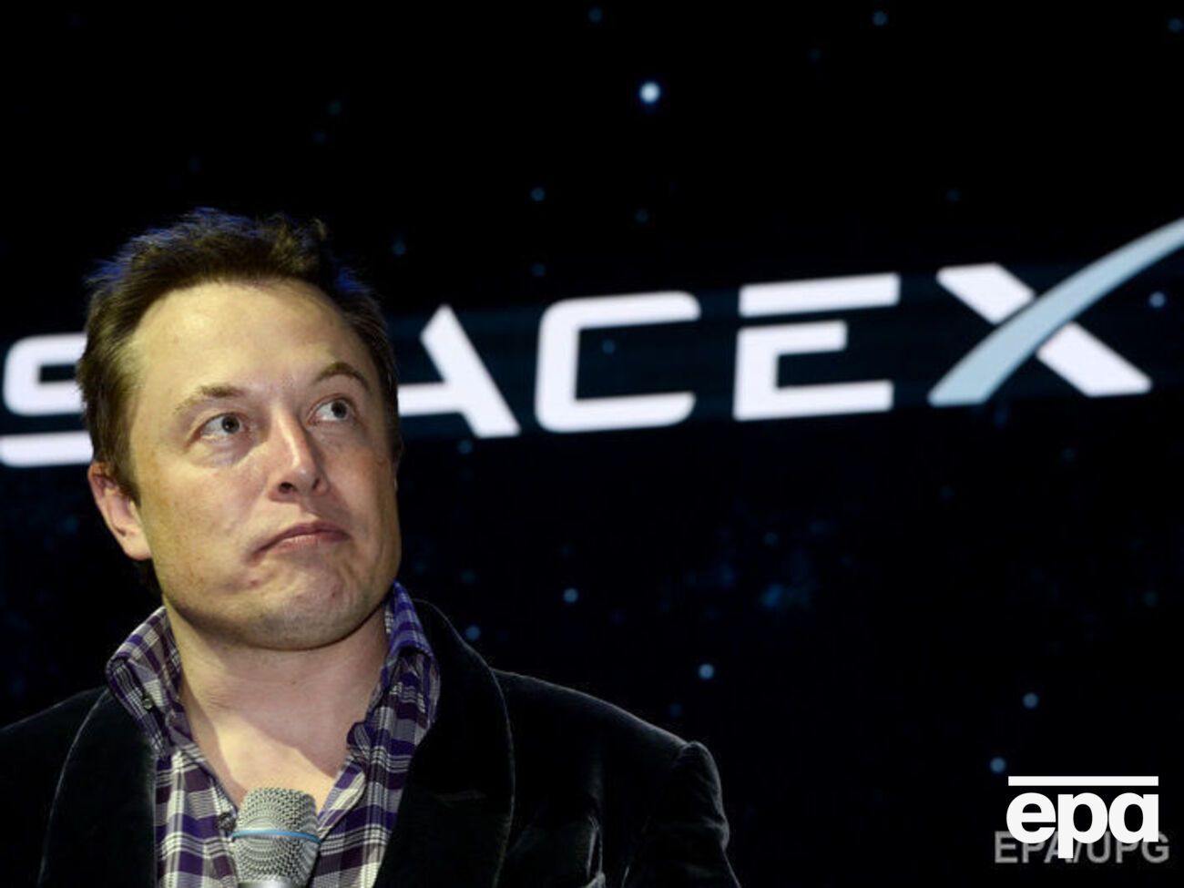 Компания SpaceX Илона Маска собирается покрыть всю Землю интернетом