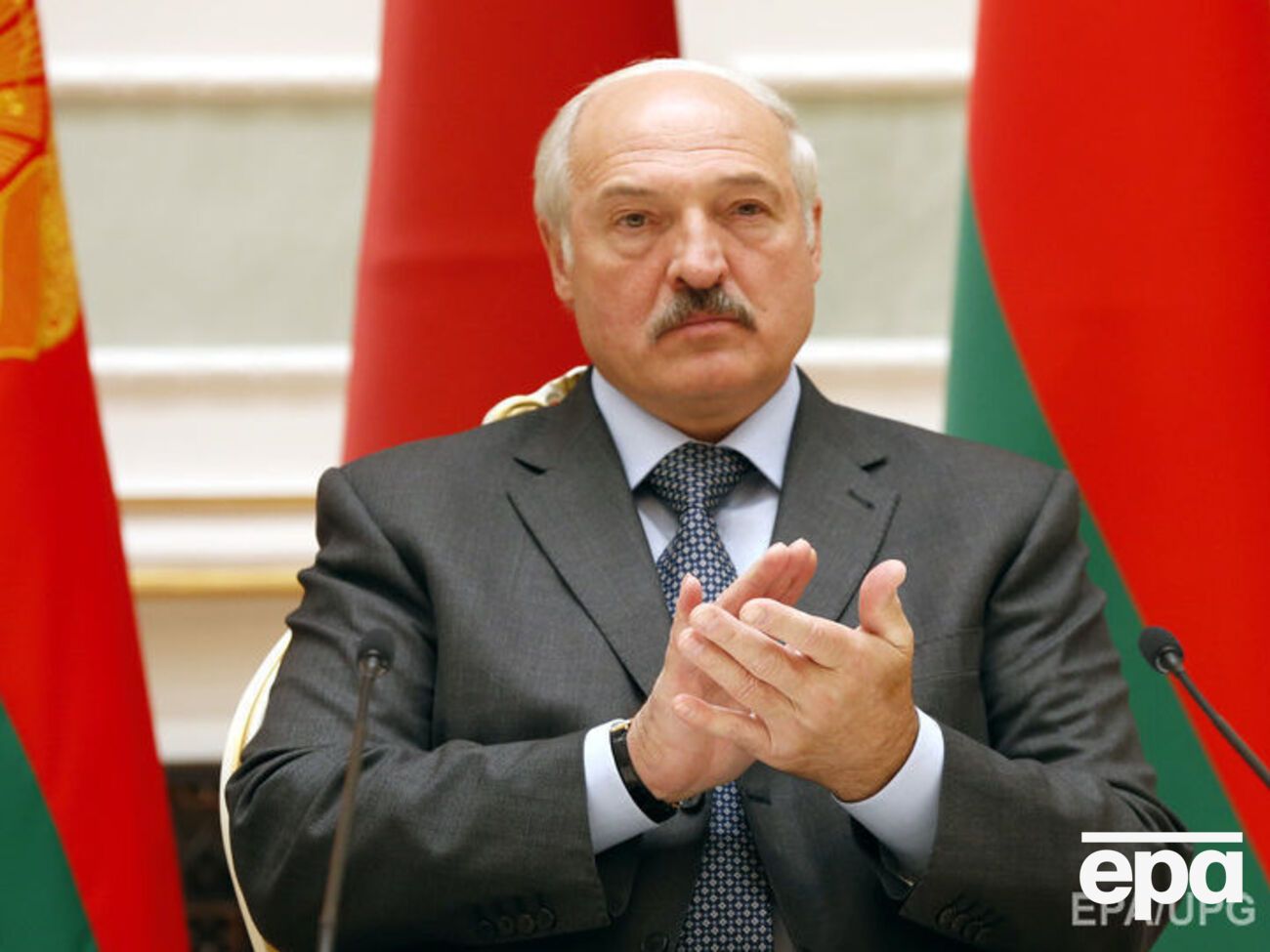 Лукашенко призвал решать житейские вопросы людей