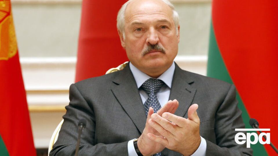 Лукашенко призвал решать житейские вопросы людей