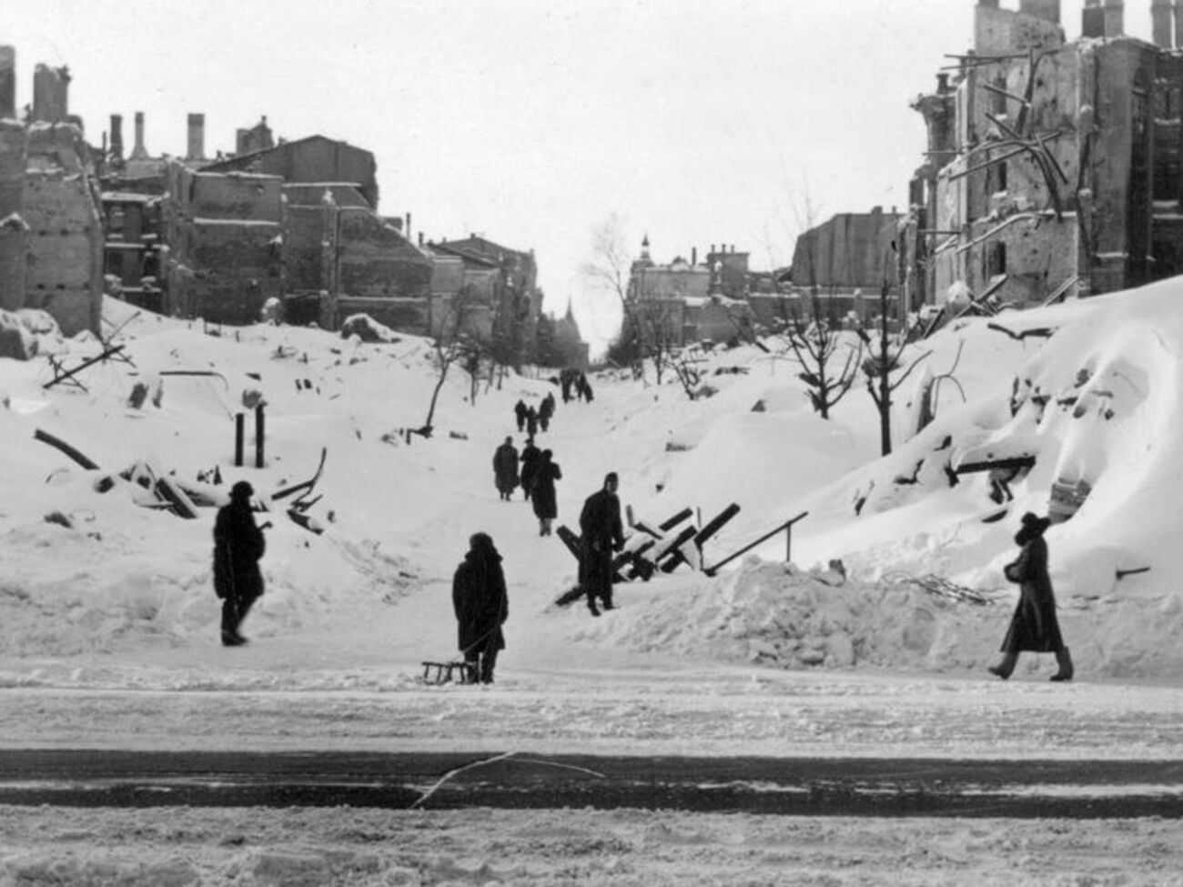 Руины на месте Прорезной улицы