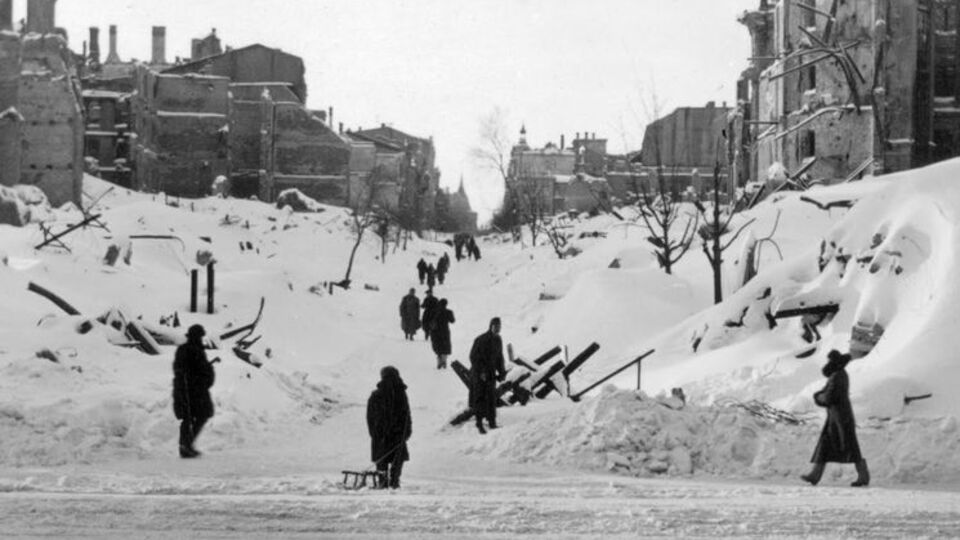 Руины на месте Прорезной улицы