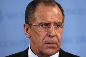 Лавров раскритиковал Обаму за призыв к Трампу дать отпор России