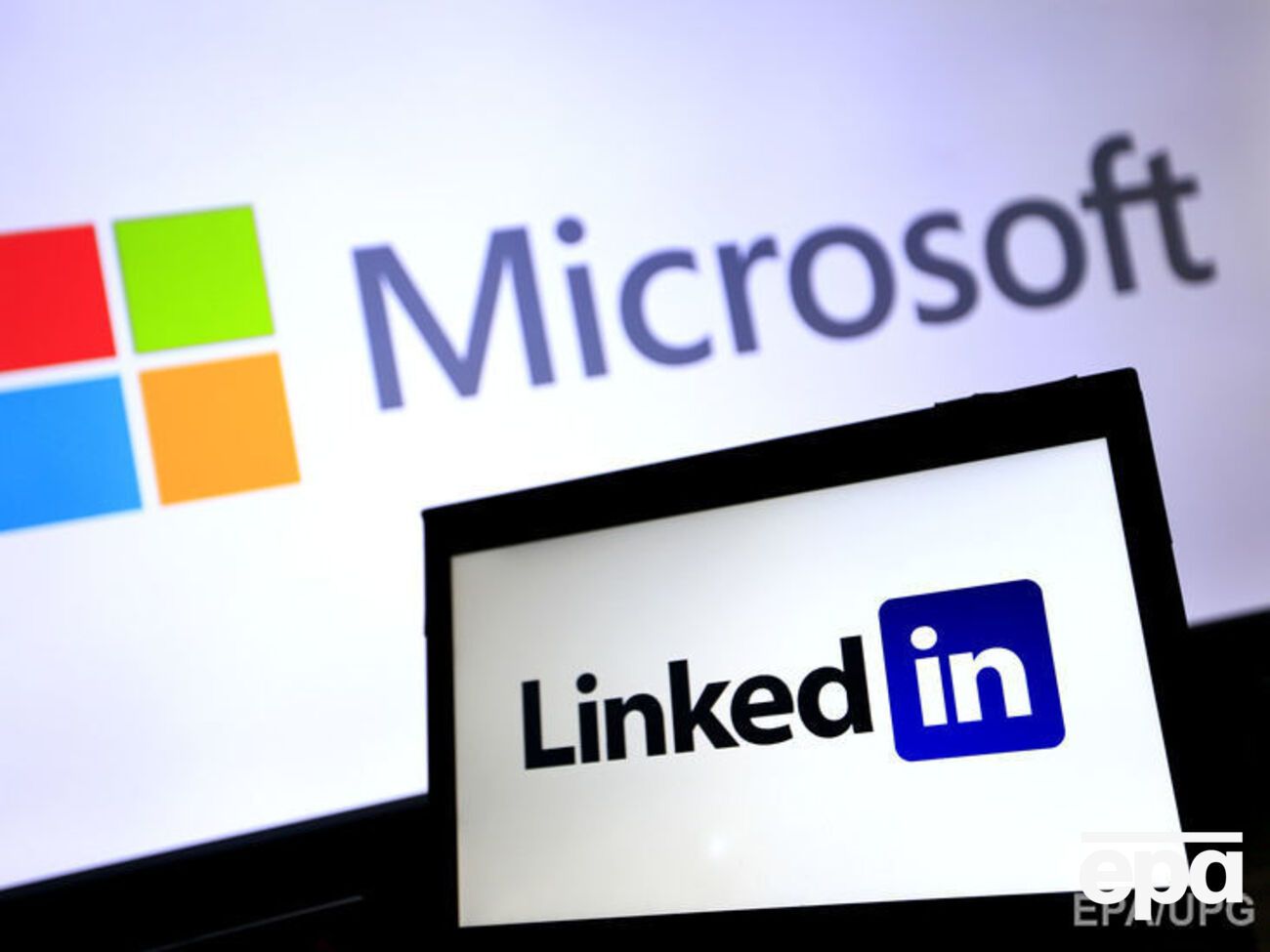 Посольство США призвало Россию отменить решение о блокировке LinkedIn