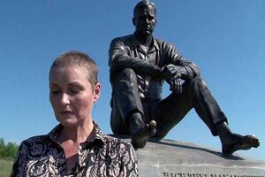 Садальский рассказал, что Ольга постоянно засылает к матери риэлторов и говорит, что устроит ей жизнь в коммуналке