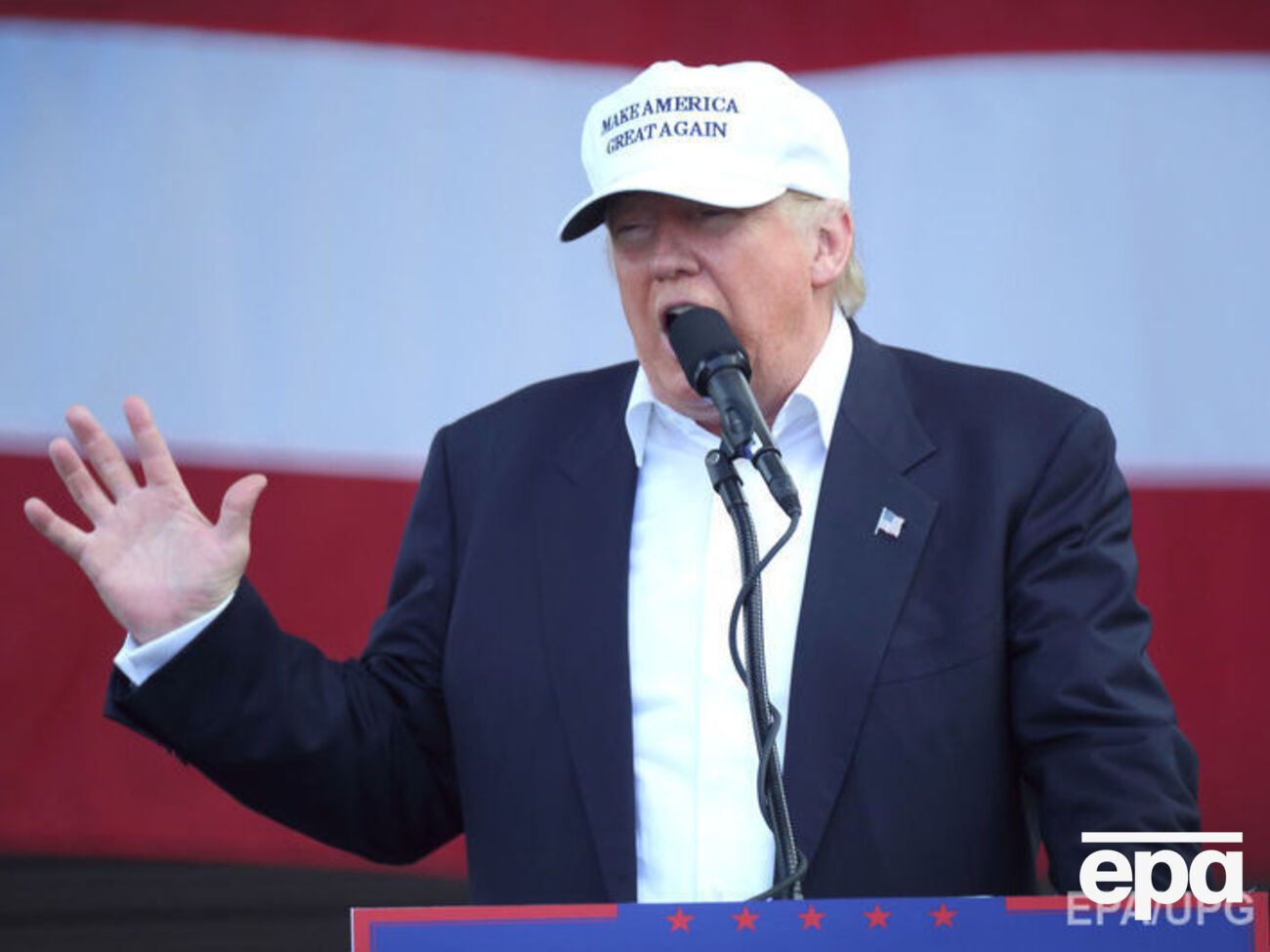 В штабе Трампа определились с тремя государственными должностями