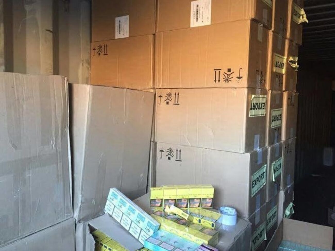 Общая стоимость изъятых сигарет &ndash;&nbsp;более 1 млн грн