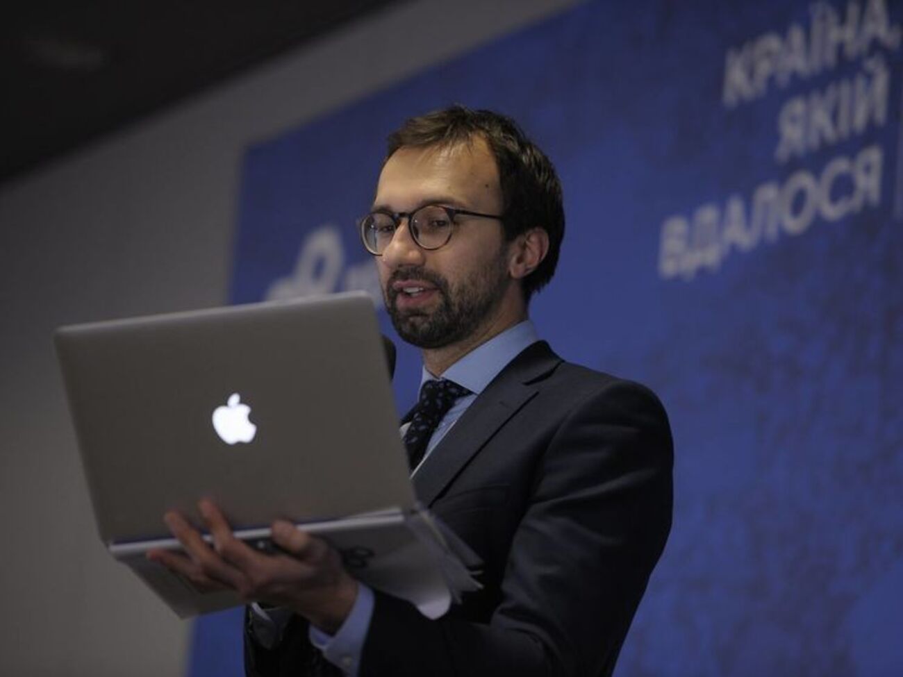 Лещенко зачитал проект резолюции съезда "ДемАльянса"