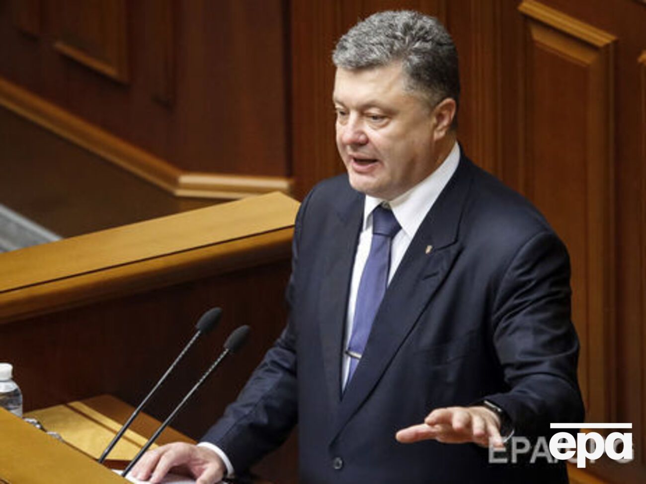 Порошенко наградил военнослужащих