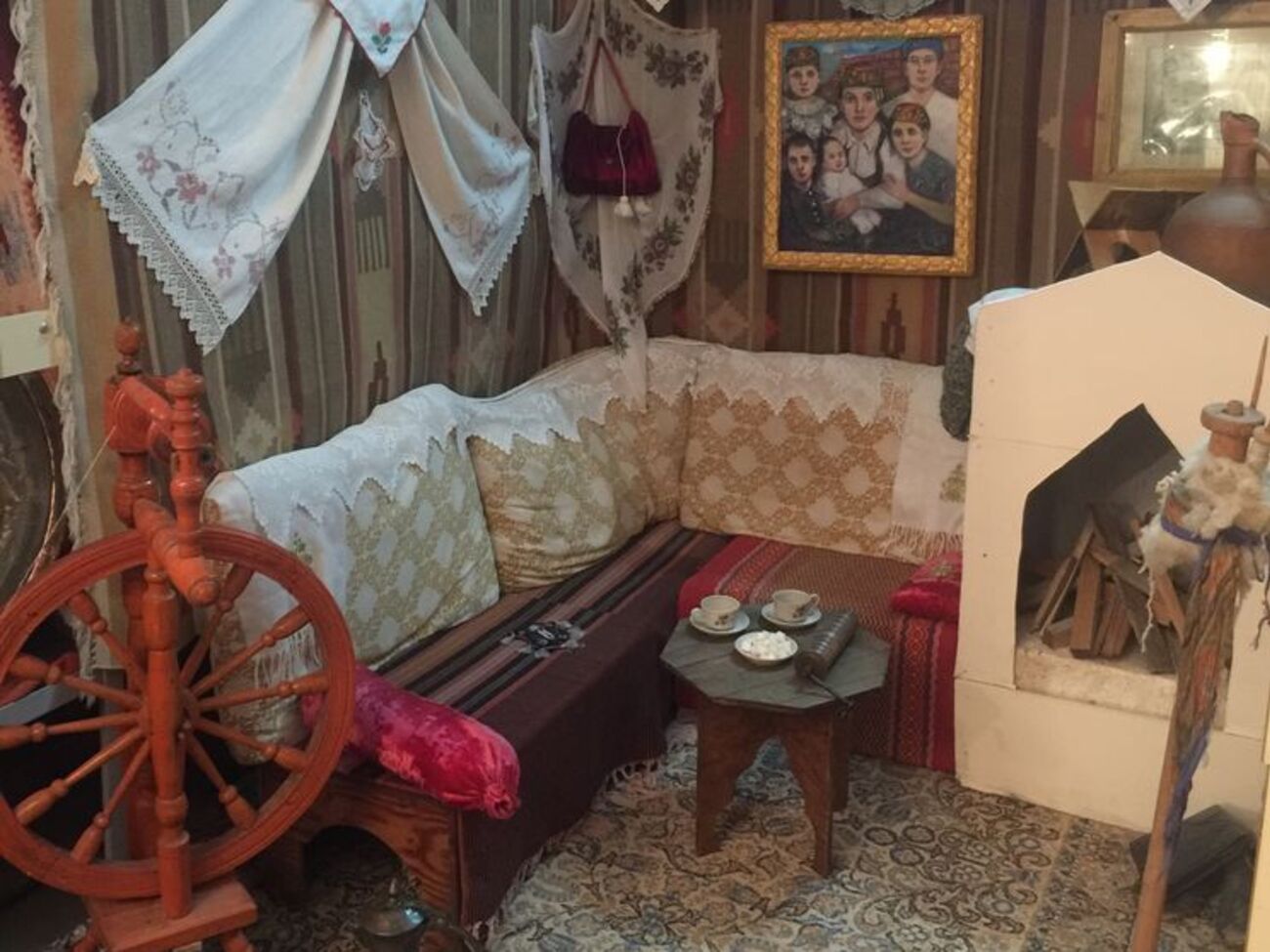 Симферопольский студент создал уникальную экспозицию крымскотатарского дома