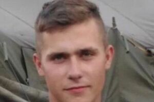 19-летний боец АТО Виталий Шостак скончался в больнице от полученных ранений