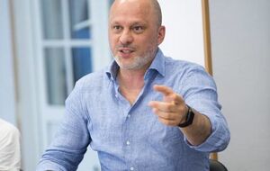 Аласания: Мы не понимаем масштаб шоу и количество людей, которые мы должны задействовать в процессе