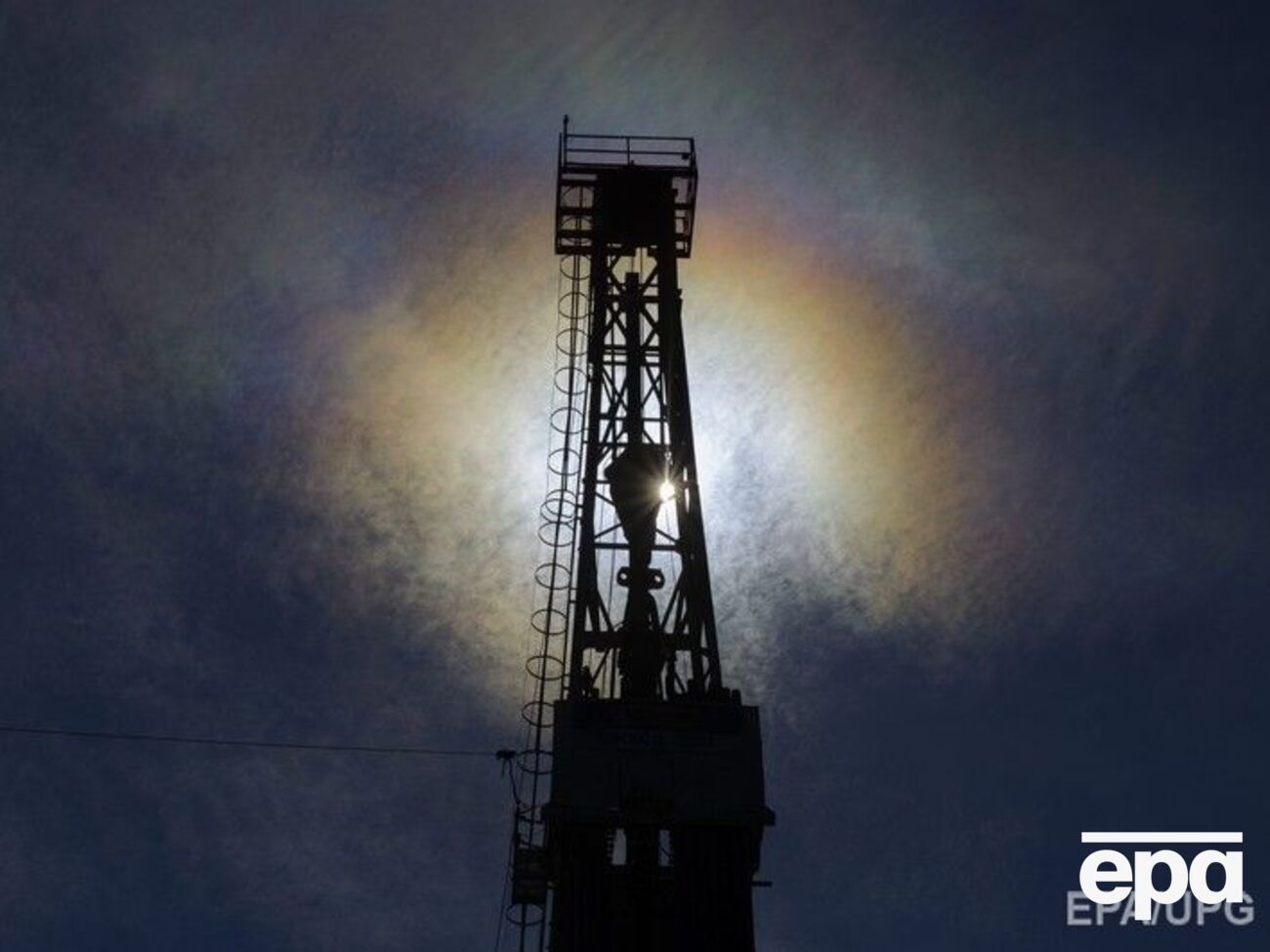 Нефть подешевела на $1,59 за баррель