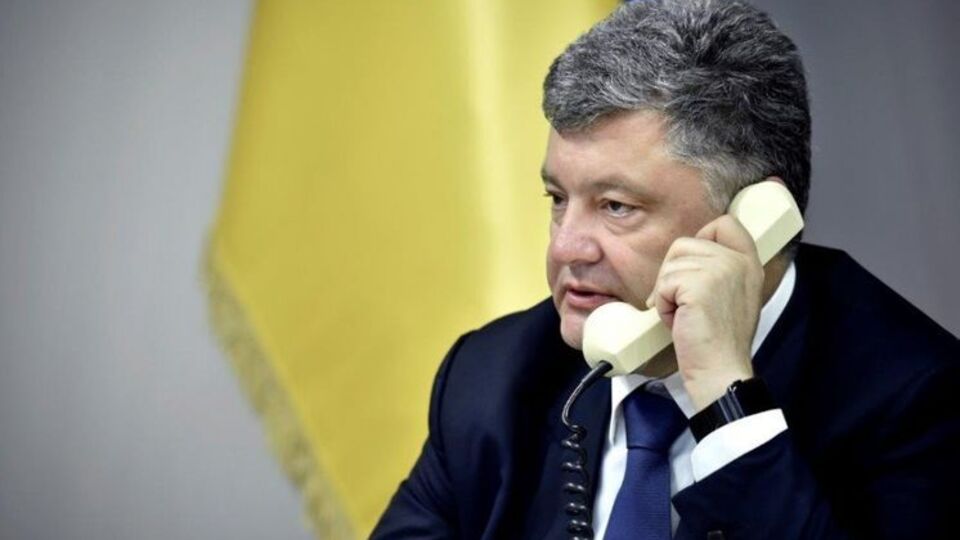 Петр Порошенко провел телефонные переговоры с фейковым президентом Кыргызстана?