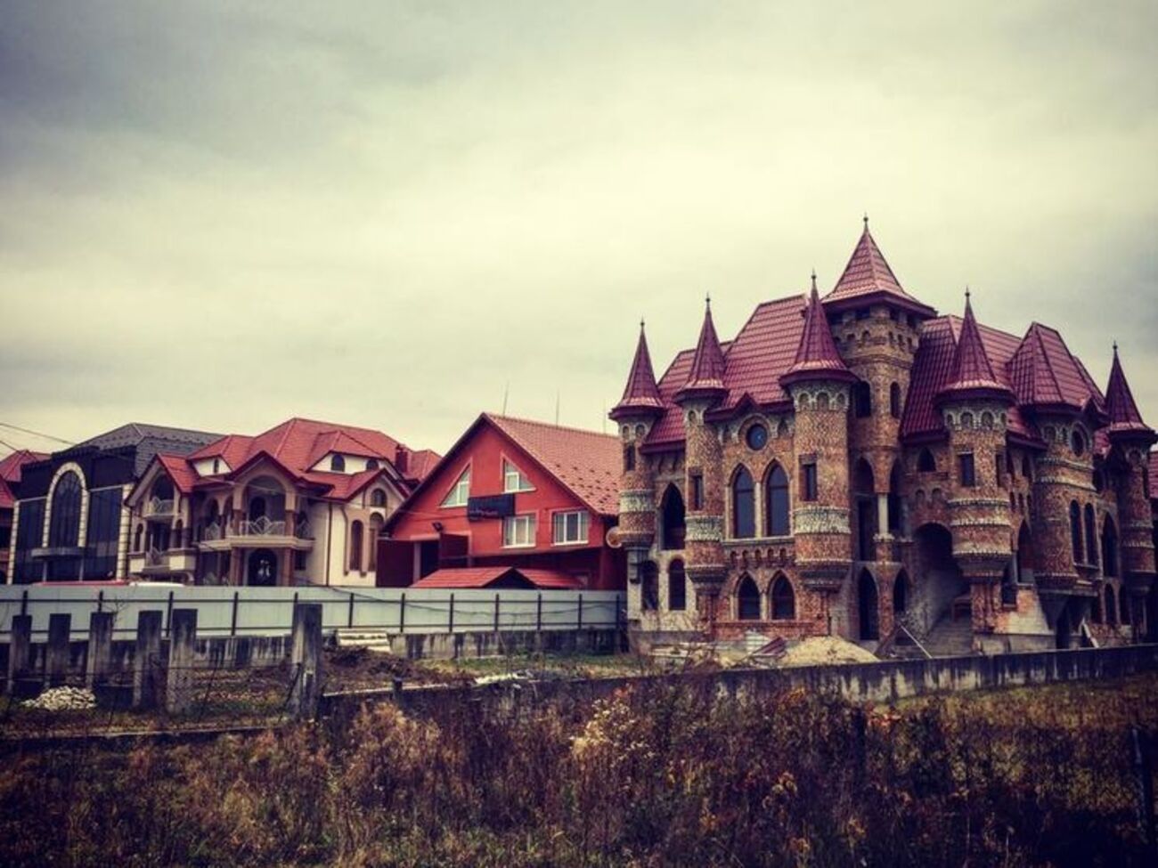 Татьяна Даниленко:&nbsp;Этих замков и крепостей &ndash;&nbsp;сотни и сотни