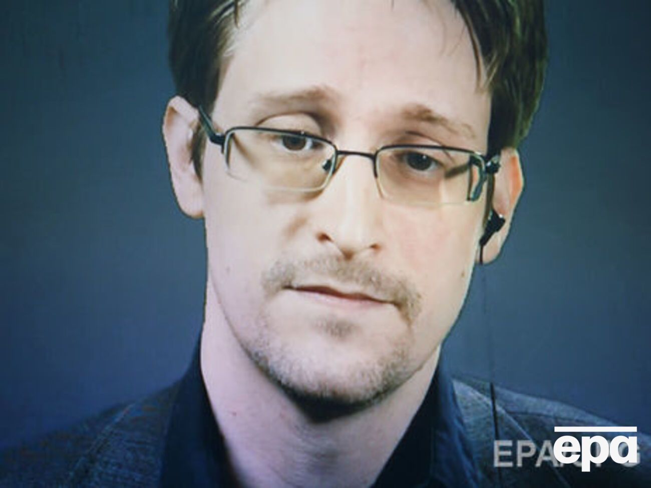 13 ноября Сноуден (на фото) обратился к Обаме с просьбой помиловать его